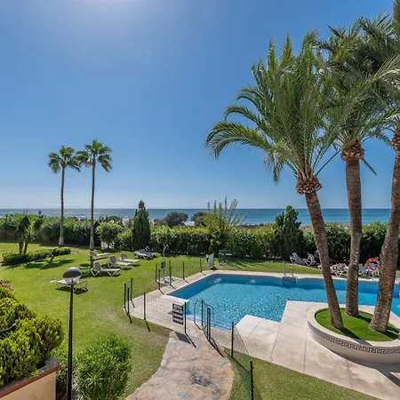Front Line Holiday home