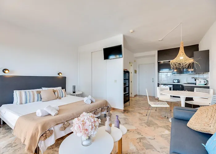 Front Line Ferienhaus